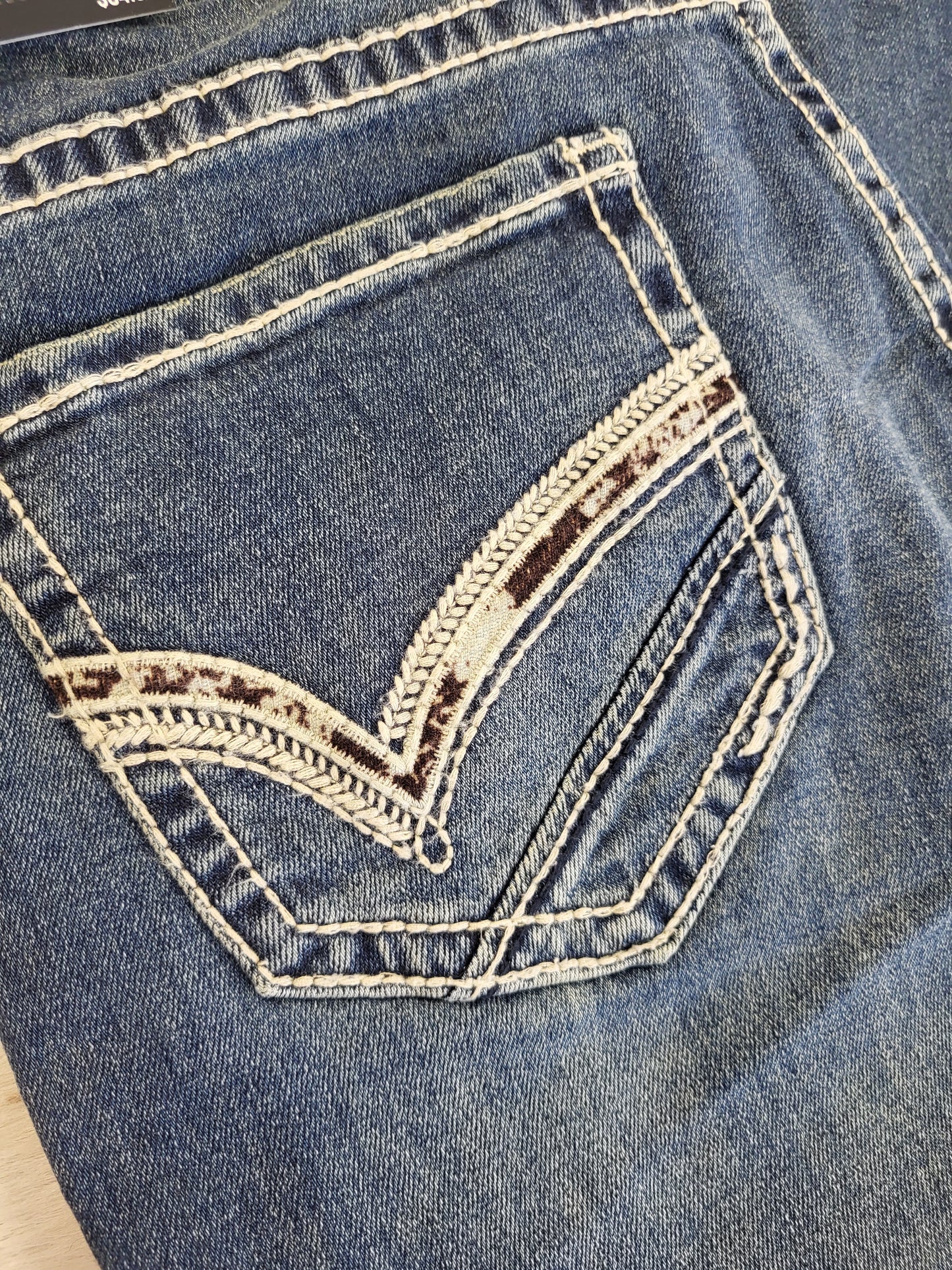 ROCK & ROLL WOMENS COWHIDE MID RISE RIDING JEANS