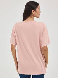Wrangler®Women's Lainey Wilson Oversized Band Tee