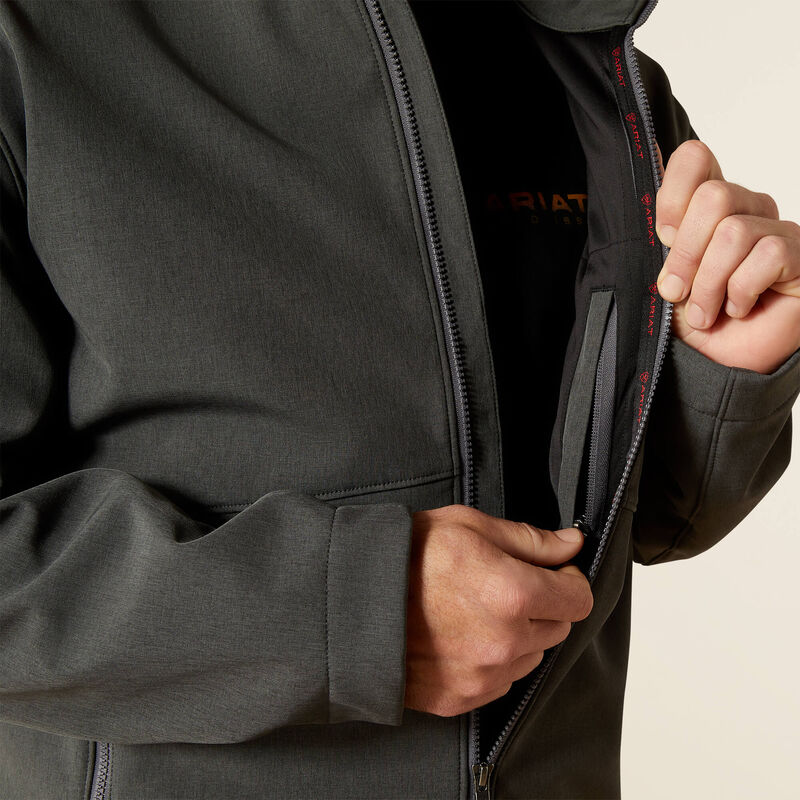ARIAT MEN'S LOGO SOFTSHELL JACKET-CHARCOAL/AMERICANA