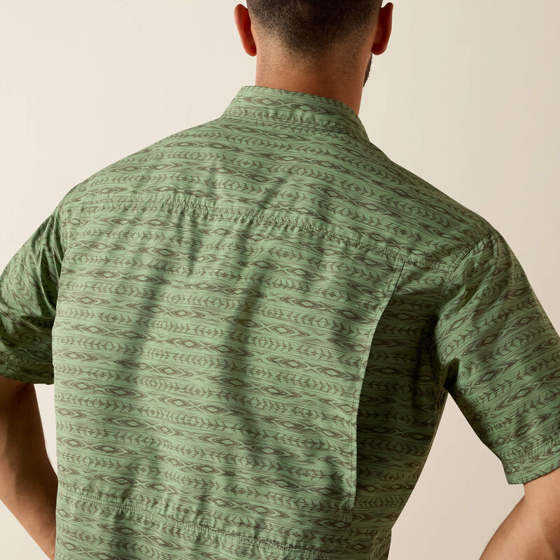 ARIAT MENS Printed VentTEK Outbound Classic Fit Shirt-GREEN
