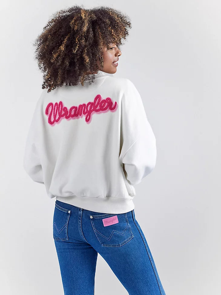 WRANGLER WOMENS X BARBIE™ RELAXED LOGO SWEATSHIRT IN WORN WHITE