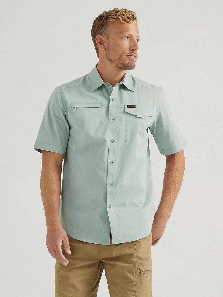 WRANGLER ATG MEN'S ASYMMETRICAL ZIP POCKET SHIRT IN GREEN BAY