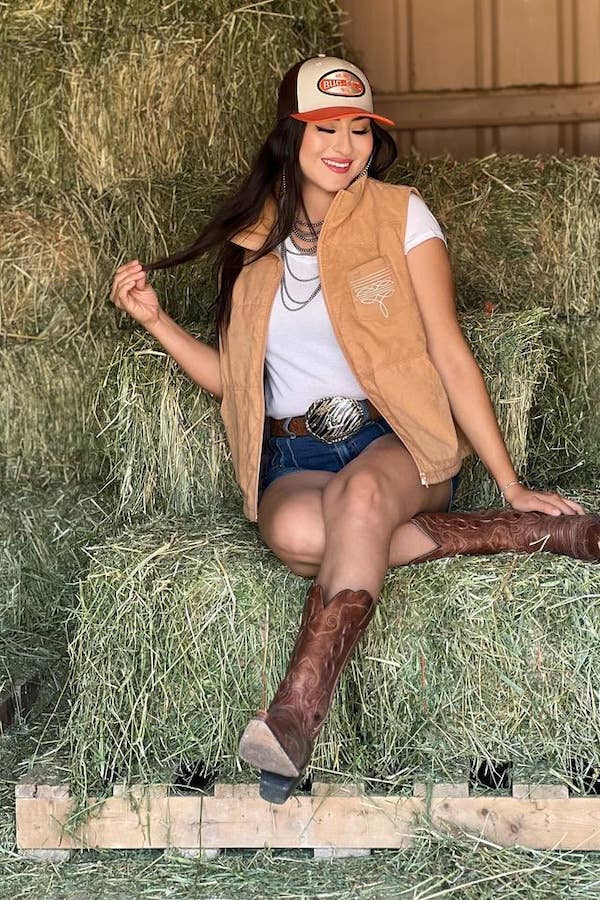 The Boot-stitching Camel Puffer W Aztec Lining Boot Stitch Detail Vest