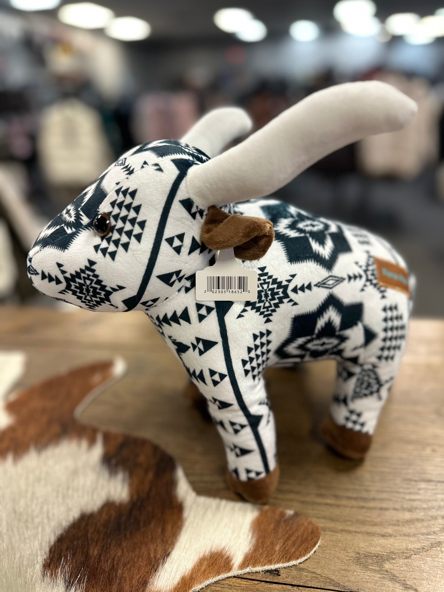 FARM PAL BLACK & WHITE AZTEC STEER