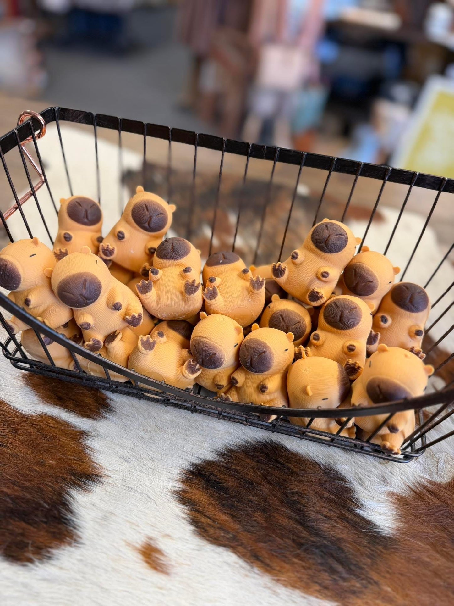 CAPYBARA SQUISHIE