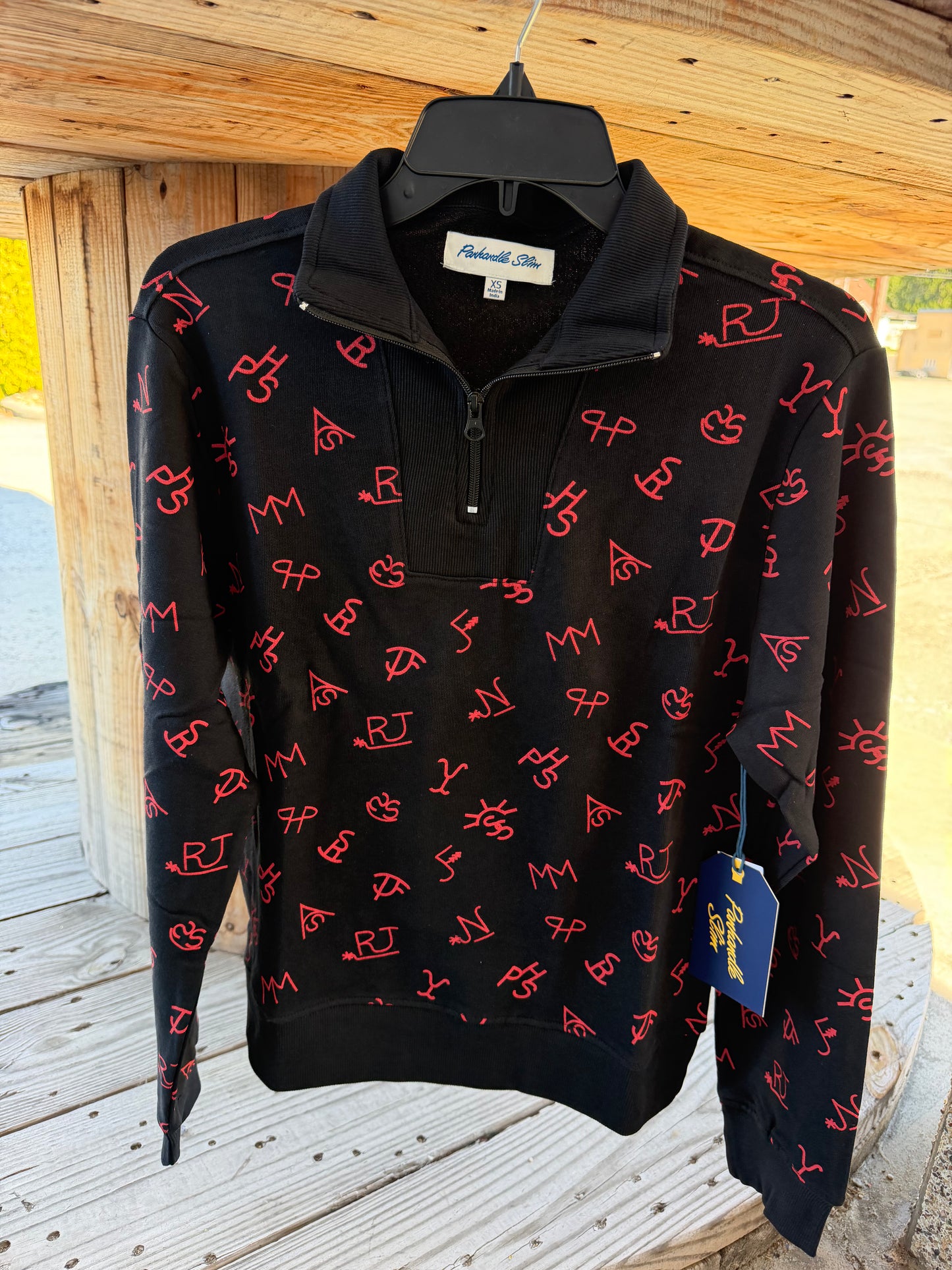 Panhandle Slim Women's Black Brand Print 1/4 Zip Pullover LW91T09680