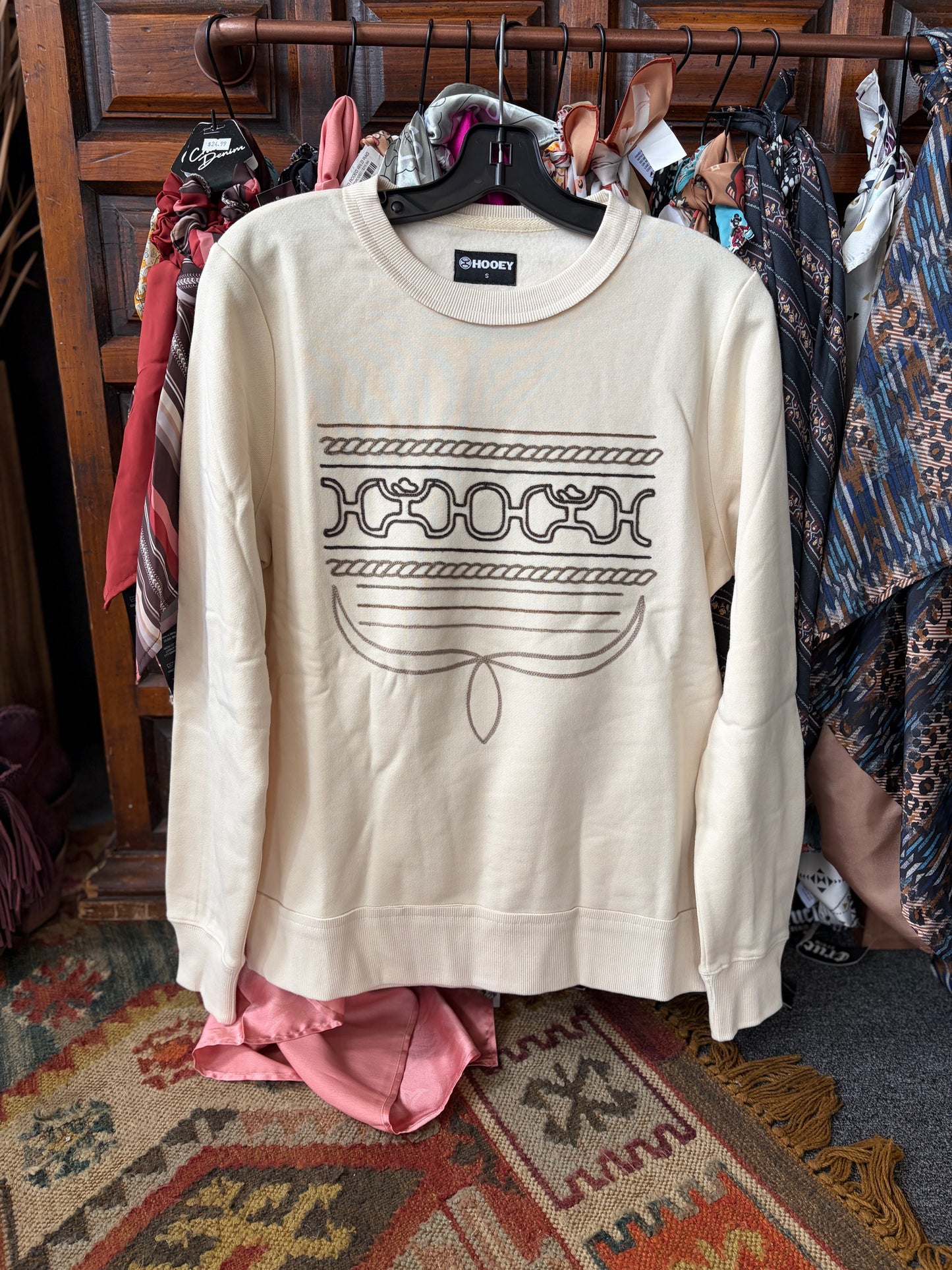 HOOEY WOMENS CREAM PULLOVER