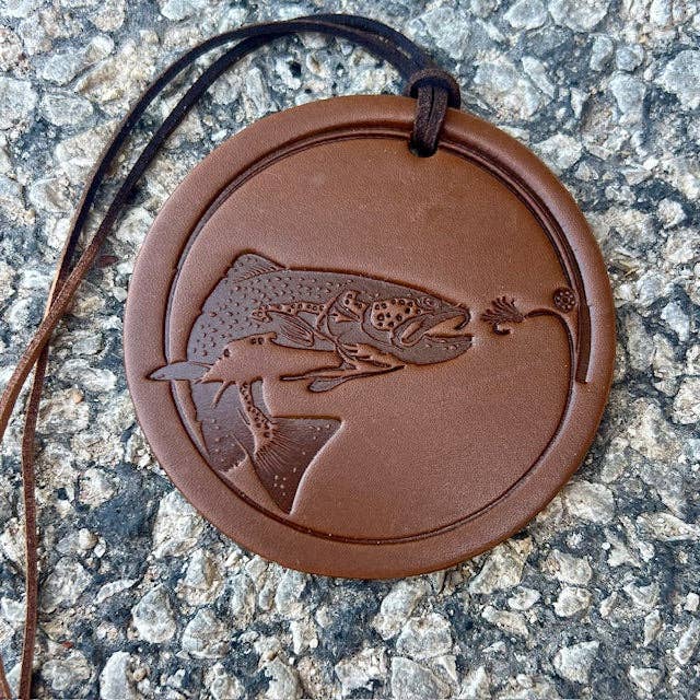 Round Fish Air Flair: Leather