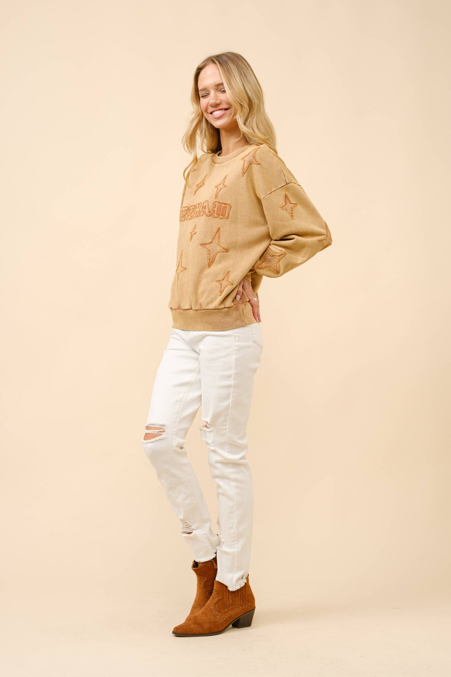 23244T - Distressed Vintage Washed Western Sweatshirt: TAUPE / L