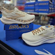 Brooks Women's Glycerin 23 Untamed-Tofu/Cream