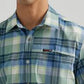 WRANGLER ATG MEN'S CEDAR SHIRT IN BLUE SPRAY