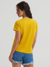 Wrangler X Coors Banquet Women's 2.0 T-Shirt - 112383051