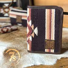 STS SIOUX FALLS MAGNETIC WALLET