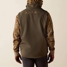 ARIAT MENS DARK GREEN LOGO SOFTSHELL VEST