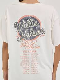 Wrangler®Women's Willie Nelson Oversized Band Tee