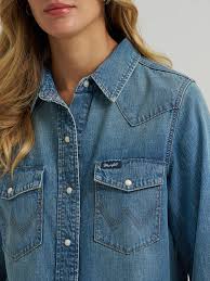 WRANGLER WOMENS Vintage-Fit Denim Western Snap Shirt