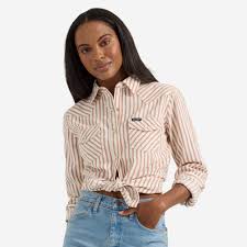 Wrangler Horse Yoke Slim Western Snap Shirt