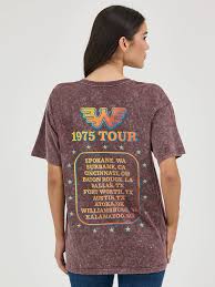 Wrangler® Women's Waylon Jennings Oversized Band Tee