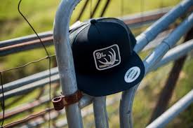 RED DIRT DEER STAND HAT