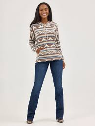 Wrangler Women's Retro Americana Sweatshirt Relaxed Hoodie – Brown