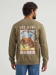 Wrangler Men's  Graphic Long Sleeve Pullover Burnt Olive