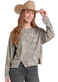 ROCK & ROLL Women's Camo Print Crewneck BW91T09372