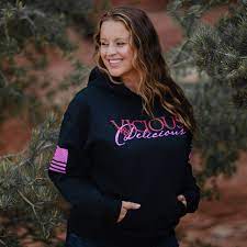 GRUNT STYLE WOMENS VICIOUS & DELICIOUS HOODIE