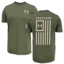 UNDER ARMOUR MENS FREEDOM FLAG S/S SHIRT (GREEN/SAND)
